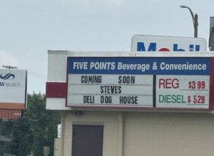 Steve’s Deli Dog House to reopen restaurant at Janesville’s Five Points intersection